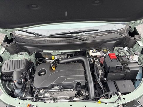 New 2026 Chevrolet Equinox LT w/ Convenience Package II FWD image 15