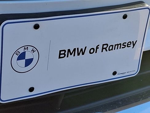 Used 2022 Mercedes-Benz C 300 4MATIC Sedan image 30