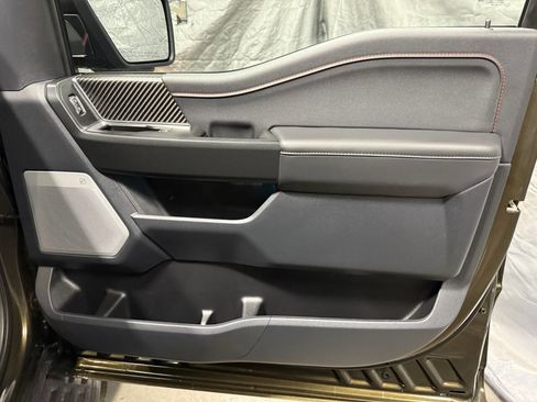 Used 2025 Ford F150 Raptor image 15