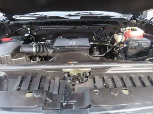 Used 2024 Chevrolet Silverado 2500 LT image 12