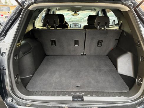 Used 2020 Chevrolet Equinox LS w/ LS Convenience Package image 21