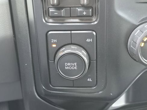 Used 2025 Ford F250 XLT image 17