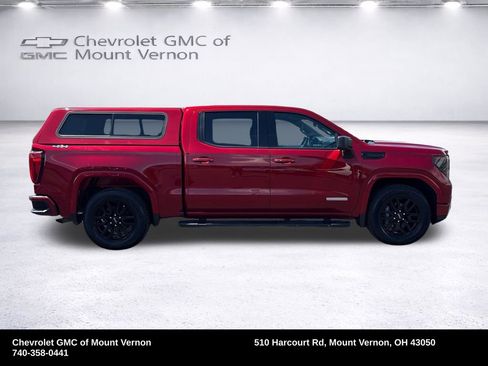 Used 2022 GMC Sierra 1500 Elevation w/ LPO, Elevation Black Package AWD/4WD image 15