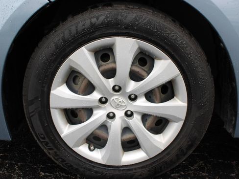 Used 2022 Toyota Corolla LE FWD image 48