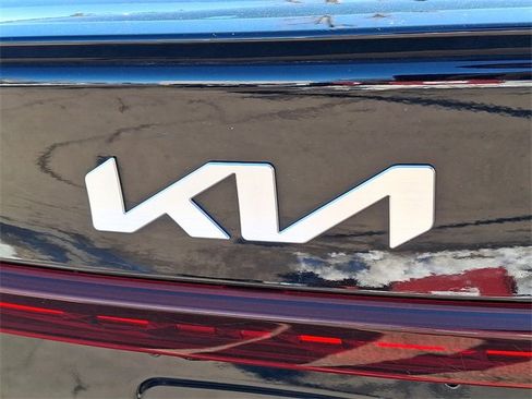 Certified 2023 Kia Forte GT w/ GT2 Package image 29