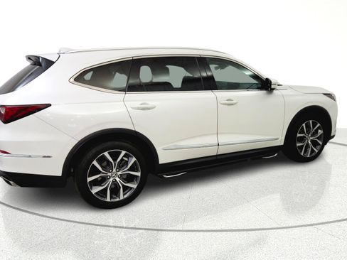 Used 2023 Acura MDX SH-AWD w/ Technology Package image 7