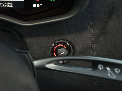 Used 2020 McLaren 600LT Spider image 30