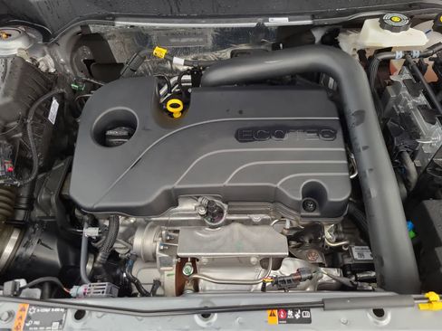 Used 2023 GMC Terrain Denali w/ Denali Premium Package image 17