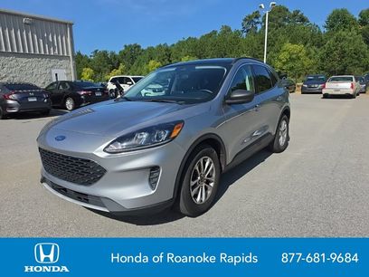 Used 2022 Ford Escape SE w/ Convenience Package