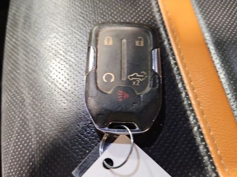 Used 2021 GMC Sierra 1500 AT4 image 28