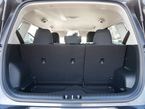 Certified 2025 Kia Soul LX image 18