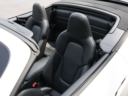 Used 2023 Porsche 911 Carrera 4S w/ Sport Package image 20