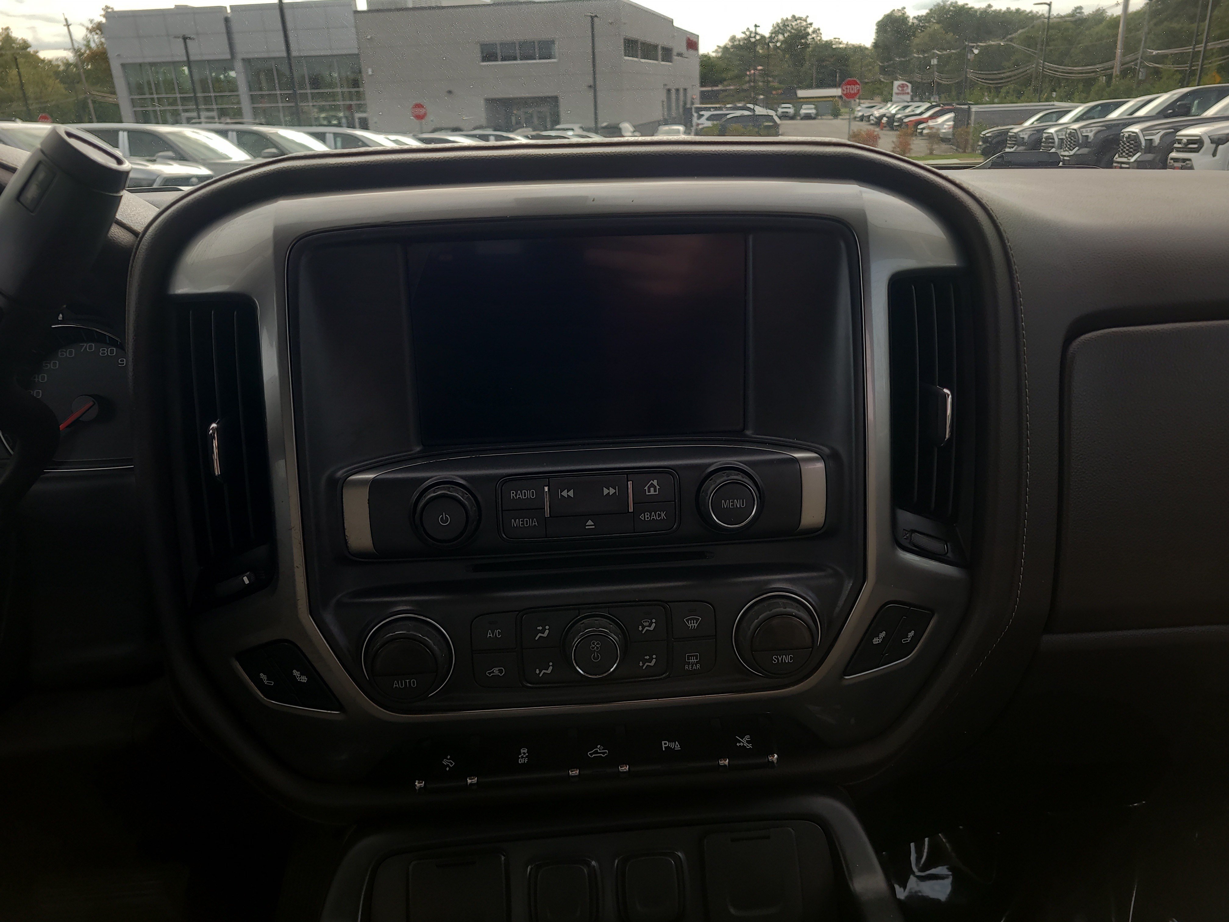 Used 2018 Chevrolet Silverado 1500 LTZ w/ Sport Package AWD/4WD image 19