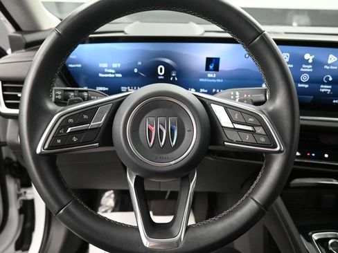 Used 2024 Buick Envision Preferred image 32