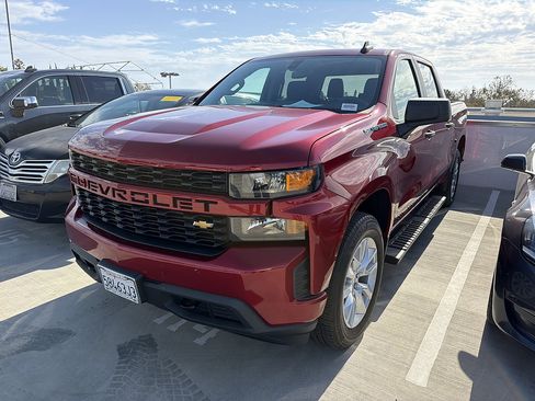 Used 2021 Chevrolet Silverado 1500 Custom RWD image 3