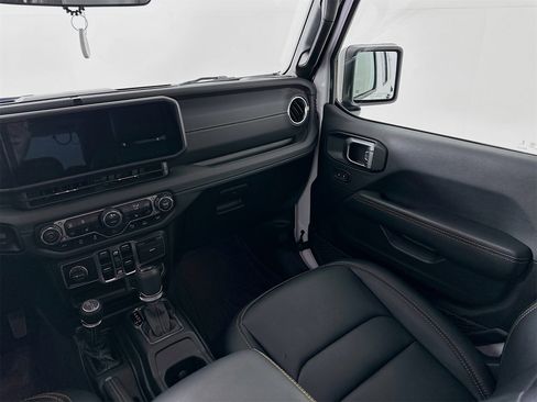 Used 2024 Jeep Wrangler Sahara w/ Safety Group image 23