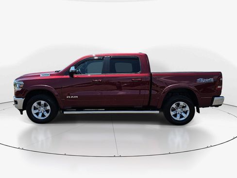 Used 2024 RAM 1500 Laramie AWD/4WD image 7