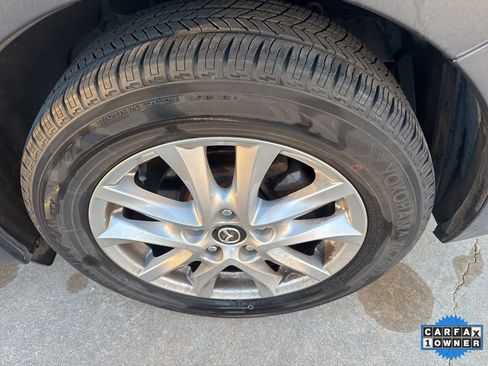 Used 2016 MAZDA MAZDA3 i Grand Touring image 33