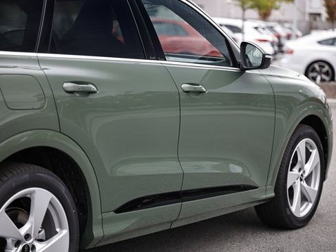 New 2025 Audi Q5 Prestige image 8