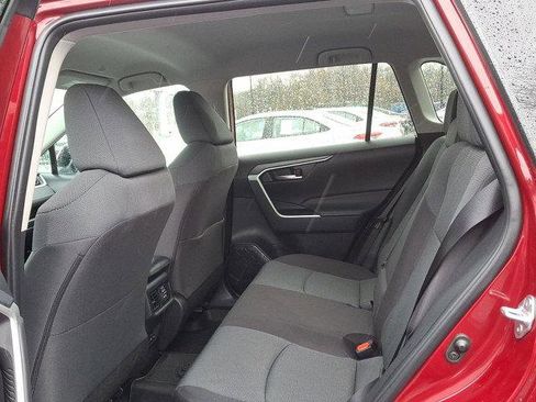 Certified 2024 Toyota RAV4 XLE image 21