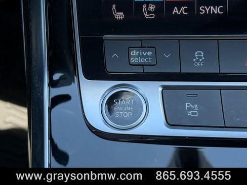 Used 2022 Audi Q7 3.0T Premium Plus AWD/4WD image 27