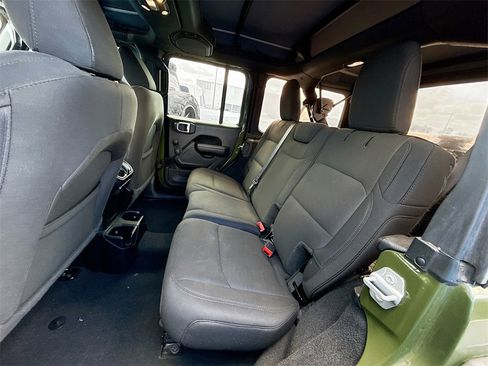 Used 2021 Jeep Wrangler Unlimited Sport image 26