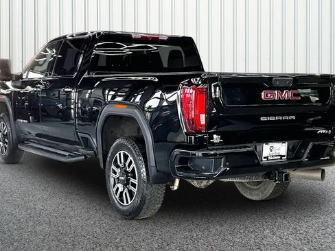 Used 2023 GMC Sierra 2500 AT4 w/ Driver Alert Package I AWD/4WD image 4