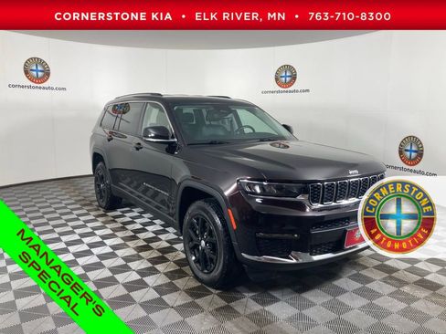 Used 2022 Jeep Grand Cherokee L Limited image 16