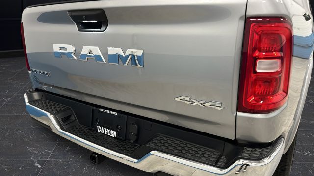 Used 2025 RAM 1500 Big Horn AWD/4WD image 39