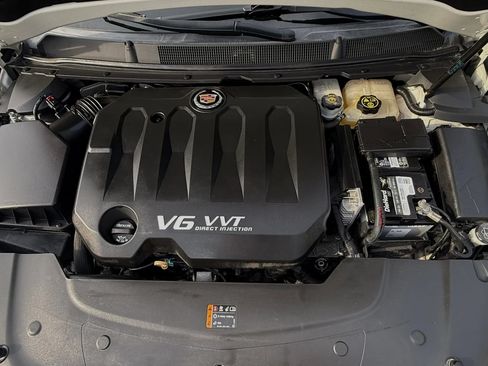 Used 2013 Cadillac XTS Premium FWD image 9