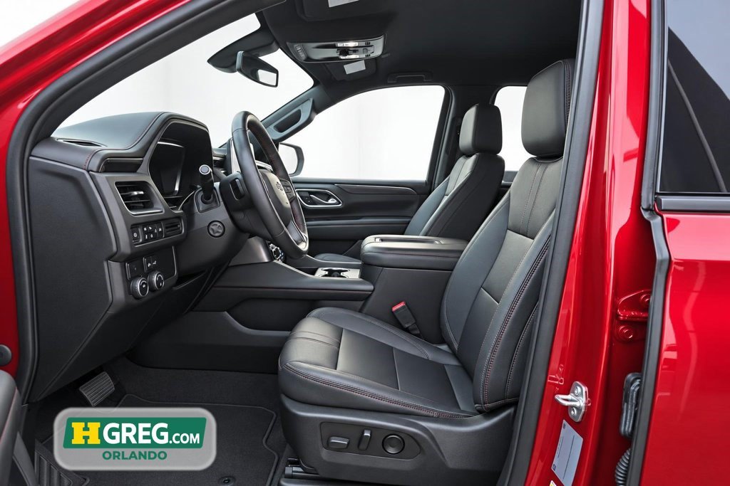 Used 2022 Chevrolet Suburban RST w/ Luxury Package RWD image 8