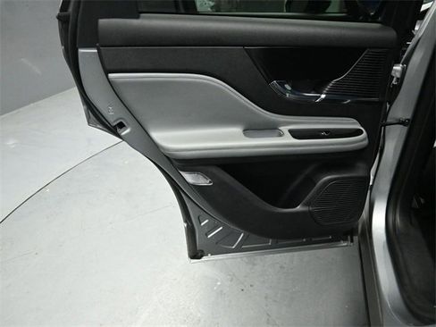 Certified 2022 Lincoln Corsair AWD w/ Equipment Group 101A image 23