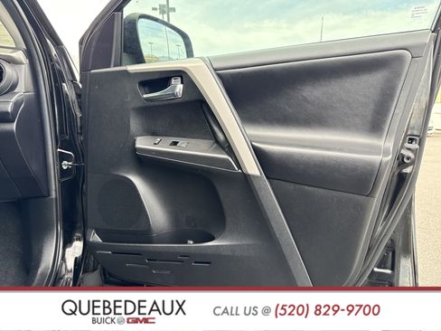 Used 2018 Toyota RAV4 Adventure image 19