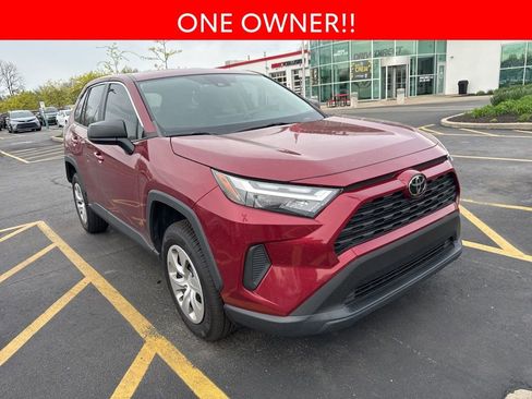 Used 2023 Toyota RAV4 LE image 3