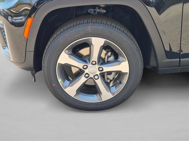 New 2026 Jeep Grand Cherokee Limited AWD/4WD image 10