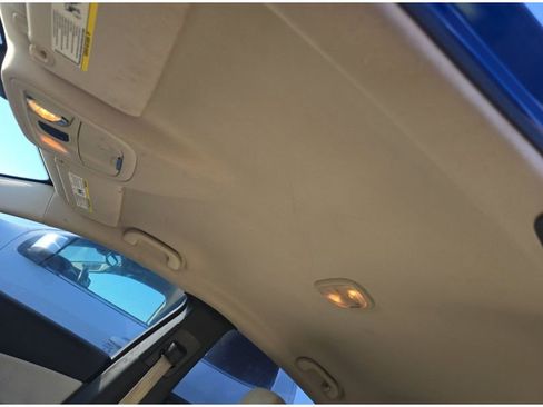 Used 2016 Chrysler 200 Limited image 12