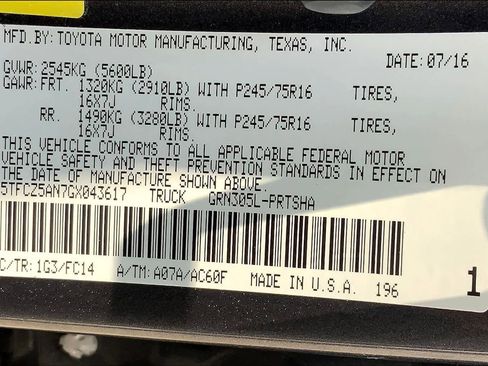 Used 2016 Toyota Tacoma SR5 w/ SR5 Appearance Package (SN) image 37