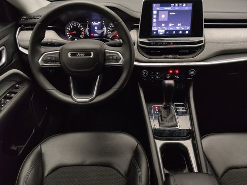 Used 2022 Jeep Compass Latitude image 22