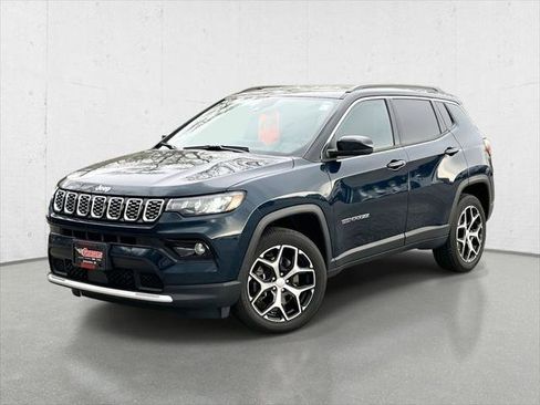 Certified 2024 Jeep Compass Limited AWD/4WD image 1