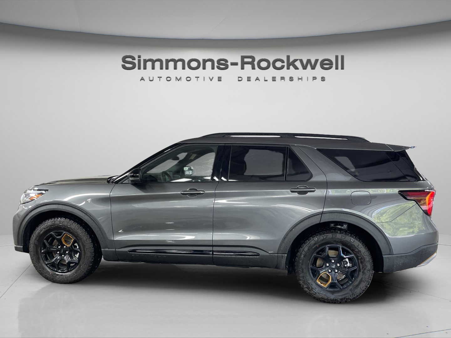 Used 2026 Ford Explorer Tremor AWD/4WD image 2