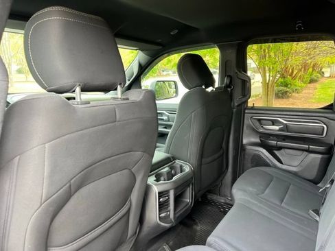 Used 2022 RAM 1500 Big Horn AWD/4WD image 15