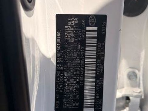 Used 2025 Toyota Camry LE FWD image 15
