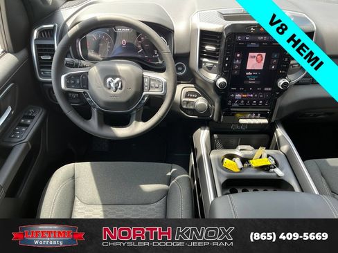 New 2026 RAM 1500 Big Horn AWD/4WD image 11