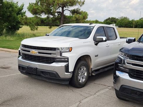 Used 2020 Chevrolet Silverado 1500 LT w/ Texas Edition RWD image 1