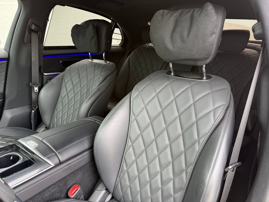 Used 2025 Mercedes-Benz S 580e 4MATIC Sedan image 20