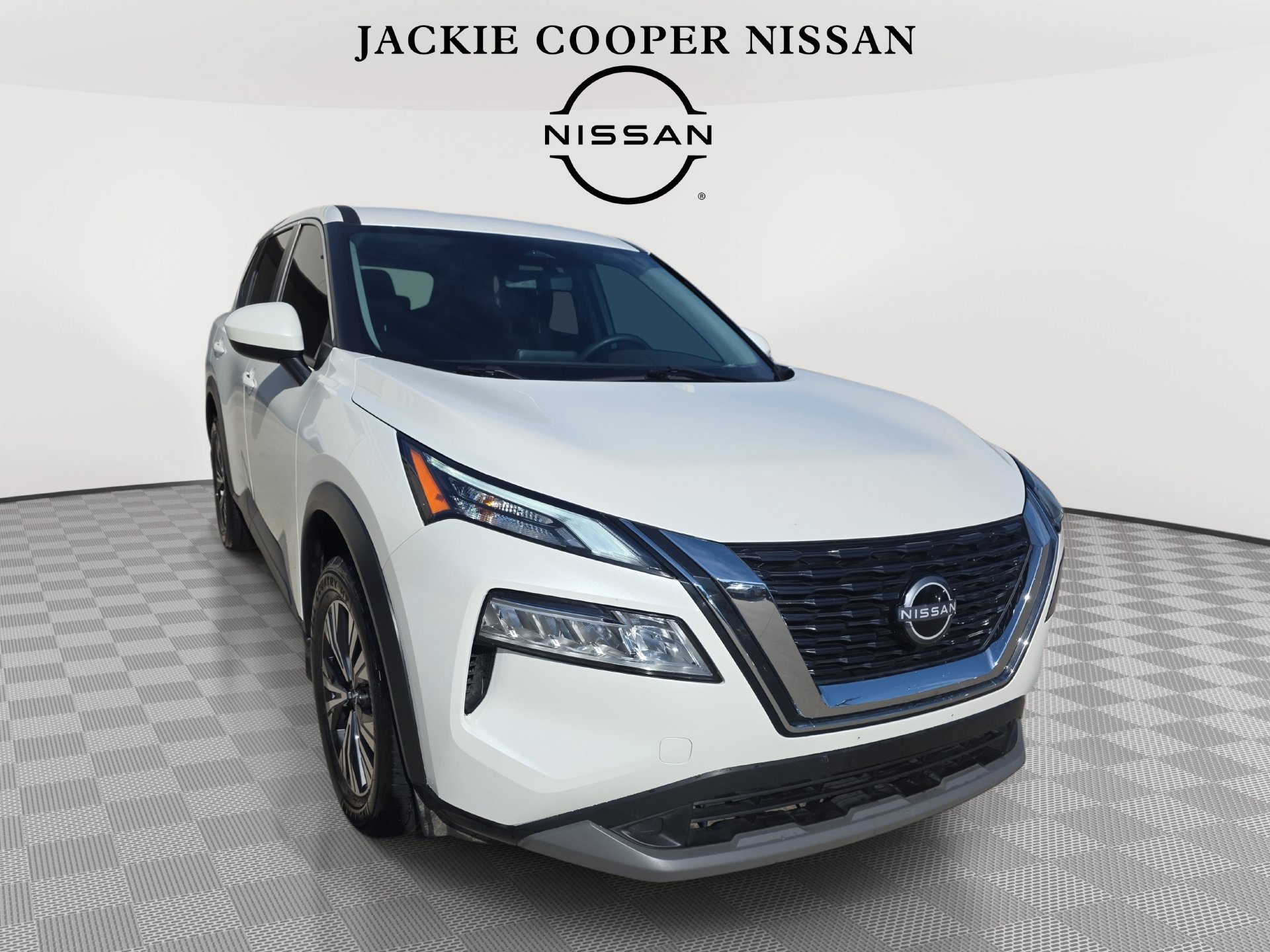 Used 2023 Nissan Rogue SV AWD/4WD image 3