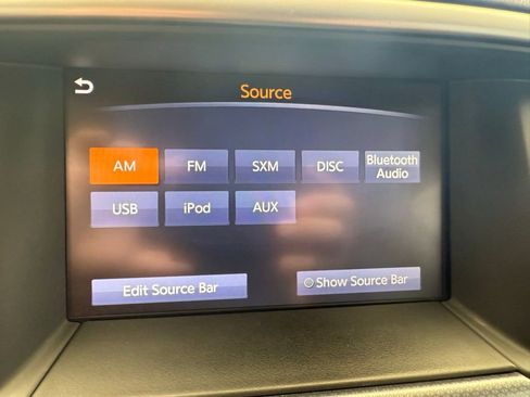 Used 2017 Nissan Pathfinder SL image 24