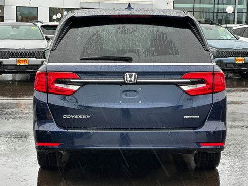 Used 2022 Honda Odyssey Touring image 5