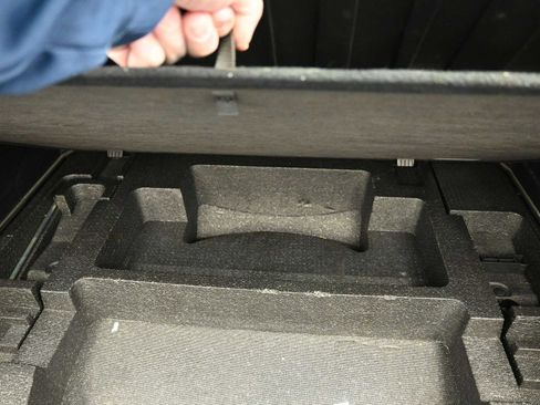 Used 2018 Subaru Forester 2.5i Premium w/ All-Weather Package image 21