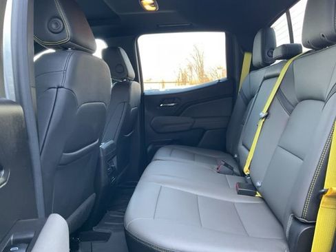 Certified 2023 Chevrolet Colorado ZR2 w/ ZR2 Convenience Package III image 17